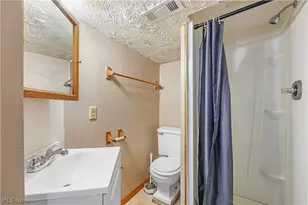 6150 Wareham Dr, Parma, OH 44129 - Photo 26