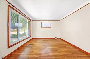 6150 Wareham Dr, Parma, OH 44129 - Photo 10