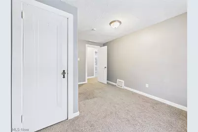 754 Arcadia Avenue, Cuyahoga Falls, OH 44221 - Photo 20