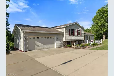 64243 Sand Hill Road, Bellaire, OH 43906 - Photo 2