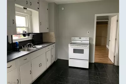 2527 Coventry Boulevard NE, Canton, OH 44705 - Photo 18
