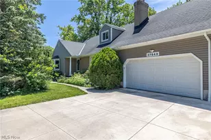 37849 French Creek Rd, Avon, OH 44011 - Photo 2