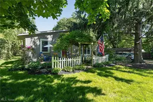 33062 Chestnut Ridge Rd, North Ridgeville, OH 44039 - Photo 4