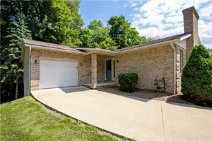 2600 Eastwood Dr, Wooster, OH 44691 - Photo 2