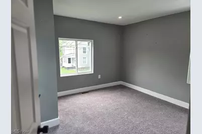 428 Schaum Avenue, Zanesville, OH 43701 - Photo 14