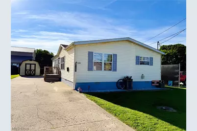 531 Herrick Street, Uhrichsville, OH 44683 - Photo 2