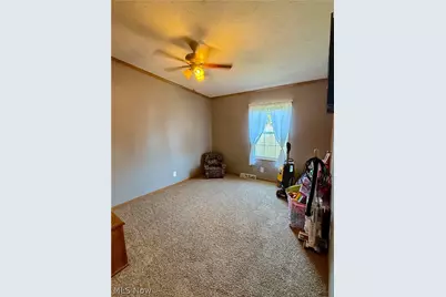 531 Herrick Street, Uhrichsville, OH 44683 - Photo 14