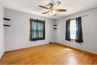 744 Utica Avenue, Akron, OH 44312 - Photo 14