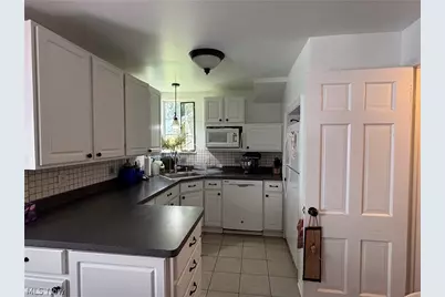 1109 S Belvoir Boulevard, South Euclid, OH 44121 - Photo 2