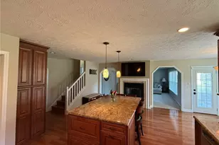 32291 Country Club Dr, Avon Lake, OH 44012 - Photo 8