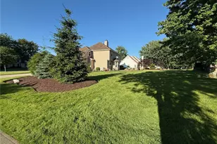 32291 Country Club Dr, Avon Lake, OH 44012 - Photo 4