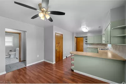 1068 Hilbish Avenue, Akron, OH 44312 - Photo 8
