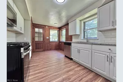 3642 Cascade Drive, Youngstown, OH 44511 - Photo 12