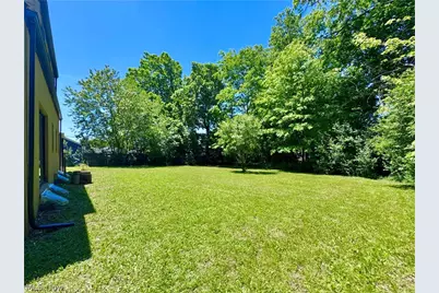 3642 Cascade Drive, Youngstown, OH 44511 - Photo 34