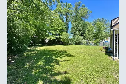 3642 Cascade Drive, Youngstown, OH 44511 - Photo 36