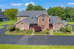 93 Harmony Dr, Wintersville, OH 43953 - Photo 2