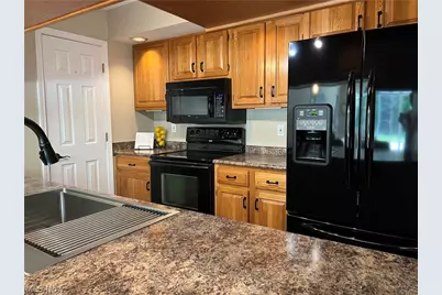 404 Leisure Drive, Huron, OH 44839 - Photo 10