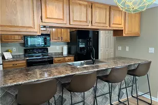 404 Leisure Dr, Huron, OH 44839 - Photo 8