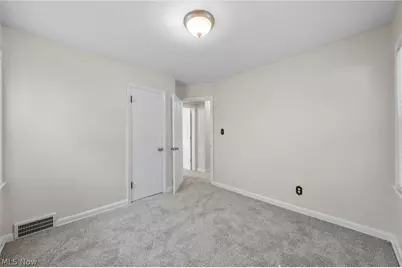 142 Canton Road, Akron, OH 44312 - Photo 16