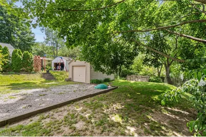142 Canton Road, Akron, OH 44312 - Photo 22