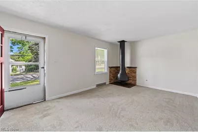 142 Canton Road, Akron, OH 44312 - Photo 4