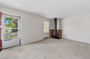 142 Canton Rd, Akron, OH 44312 - Photo 4