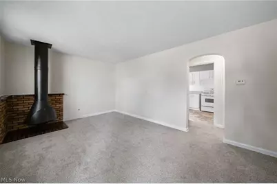 142 Canton Road, Akron, OH 44312 - Photo 6