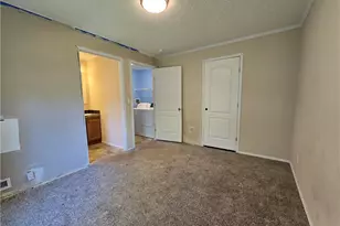 12048 Nicki Ln, Chardon, OH 44024 - Photo 14