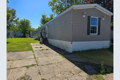 12048 Nicki Lane, Chardon, OH 44024 - Photo 1