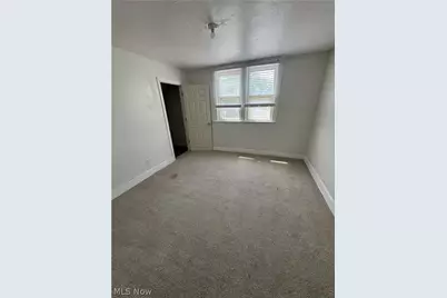 10209 Elwell Avenue, Loveland, OH 44104 - Photo 8