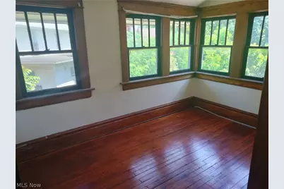 949 W Exchange Street, Akron, OH 44302 - Photo 10