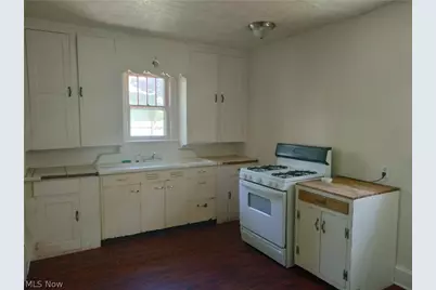 949 W Exchange Street, Akron, OH 44302 - Photo 4