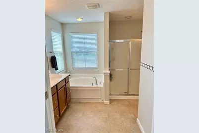 2556 Palmer Lane, Avon, OH 44011 - Photo 18