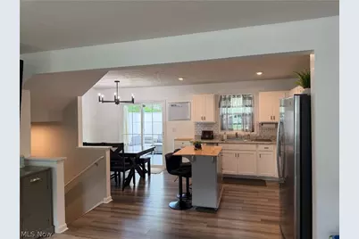 121 Palm Court, Painesville Twp, OH 44077 - Photo 2