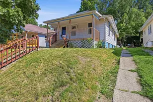 578 Plum Ave, Akron, OH 44305 - Photo 2