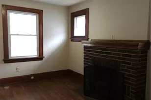 578 Plum Ave, Akron, OH 44305 - Photo 4