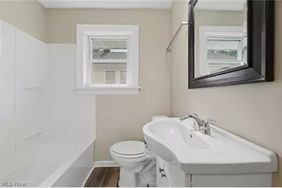 578 Plum Avenue, Akron, OH 44305 - Photo 24