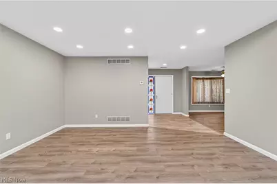 139 Mulberry Lane, Munroe Falls, OH 44262 - Photo 6