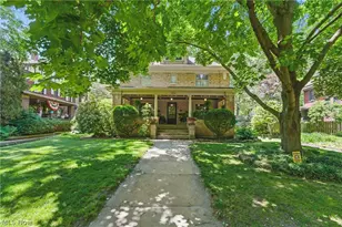 160 Oakdale Ave, Akron, OH 44302 - Photo 2