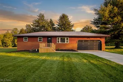362 Jettie Avenue NE, East Canton, OH 44730 - Photo 1