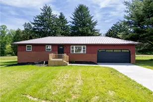 362 Jettie Ave NE, East Canton, OH 44730 - Photo 2