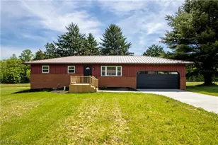 362 Jettie Ave NE, East Canton, OH 44730 - Photo 30