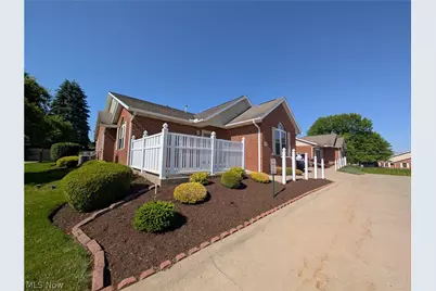202 Greenbriar Lane, Dalton, OH 44618 - Photo 2