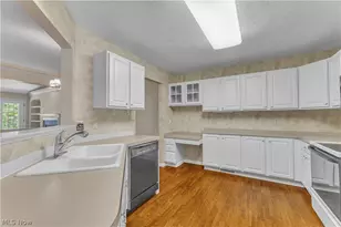 29 Community Dr, Avon Lake, OH 44012 - Photo 4