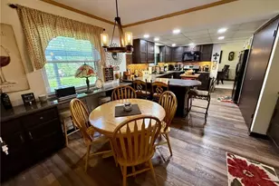 812 Brentwood Dr, Belpre, OH 45714 - Photo 10