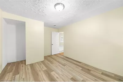 3020 W 47th Street, Loveland, OH 44102 - Photo 8