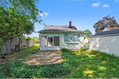 1711 Thornapple Avenue, Akron, OH 44301 - Photo 26