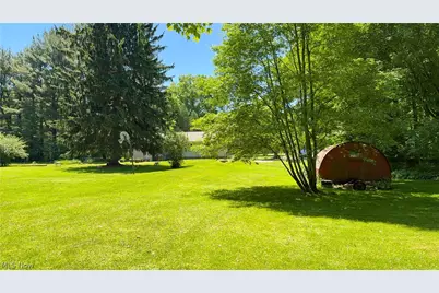 9621 Wolfe Road, Windham, OH 44288 - Photo 38