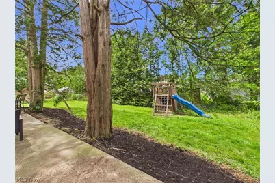 683 E Ford Avenue, Barberton, OH 44203 - Photo 38