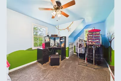 683 E Ford Avenue, Barberton, OH 44203 - Photo 22